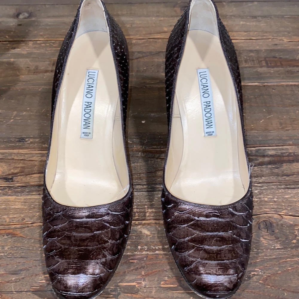 Luciano Padovan Brown skin heels, size 5.5